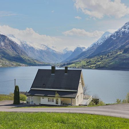 Gamlehuset Rake Villa Stryn Eksteriør bilde