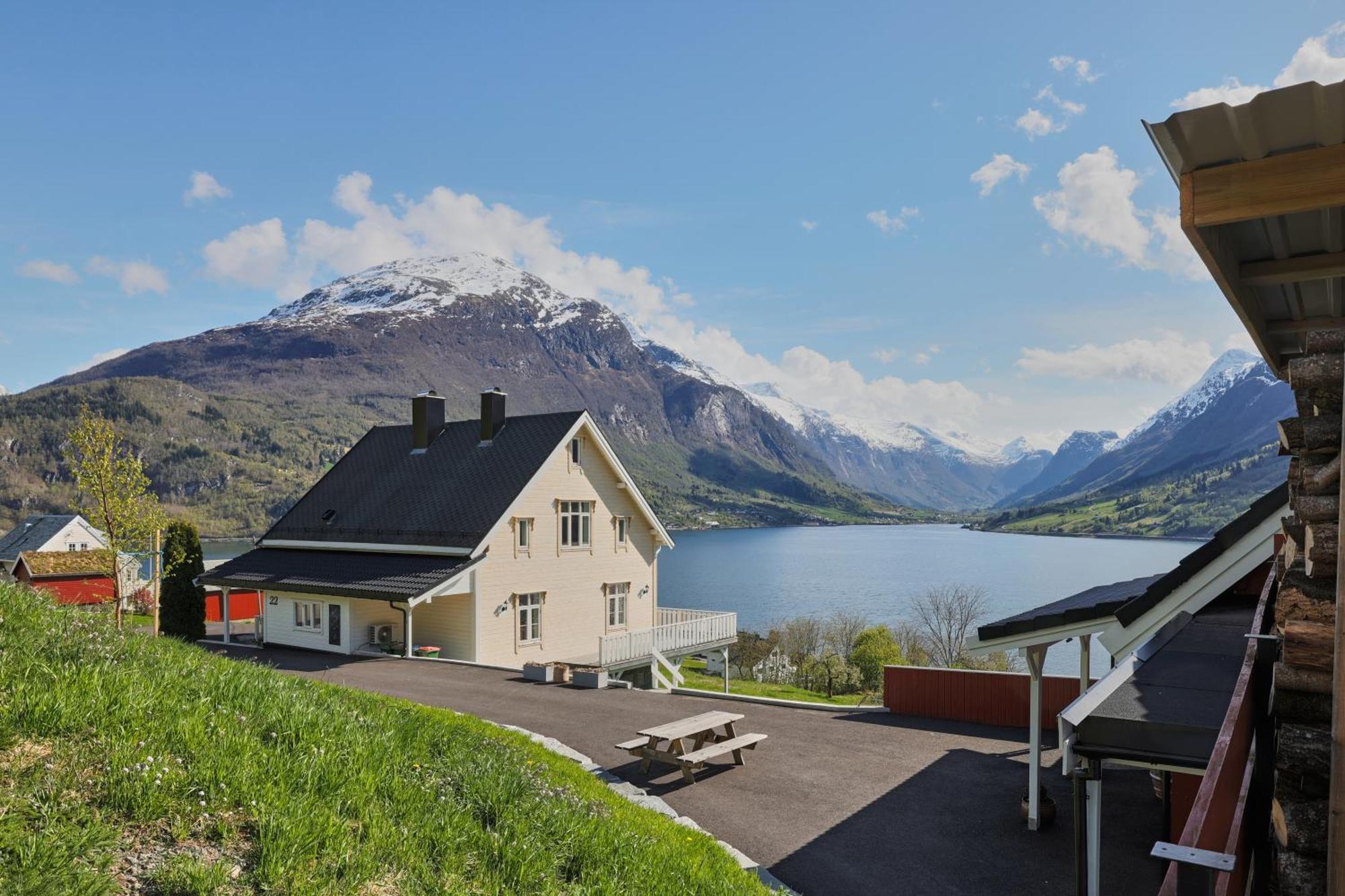 Gamlehuset Rake Villa Stryn Eksteriør bilde