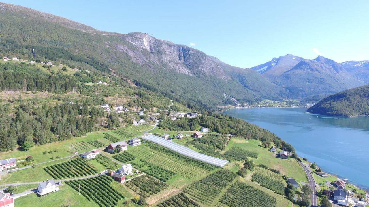 Gamlehuset Rake Villa Stryn Eksteriør bilde