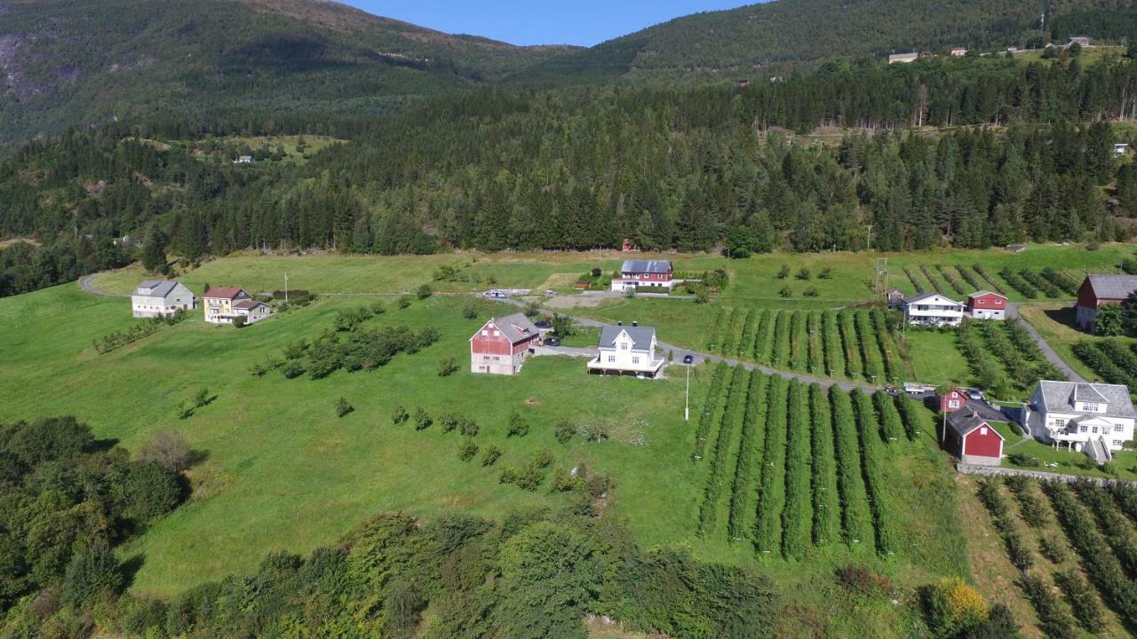 Gamlehuset Rake Villa Stryn Eksteriør bilde