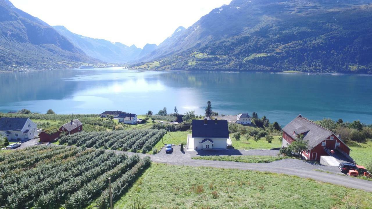 Gamlehuset Rake Villa Stryn Eksteriør bilde