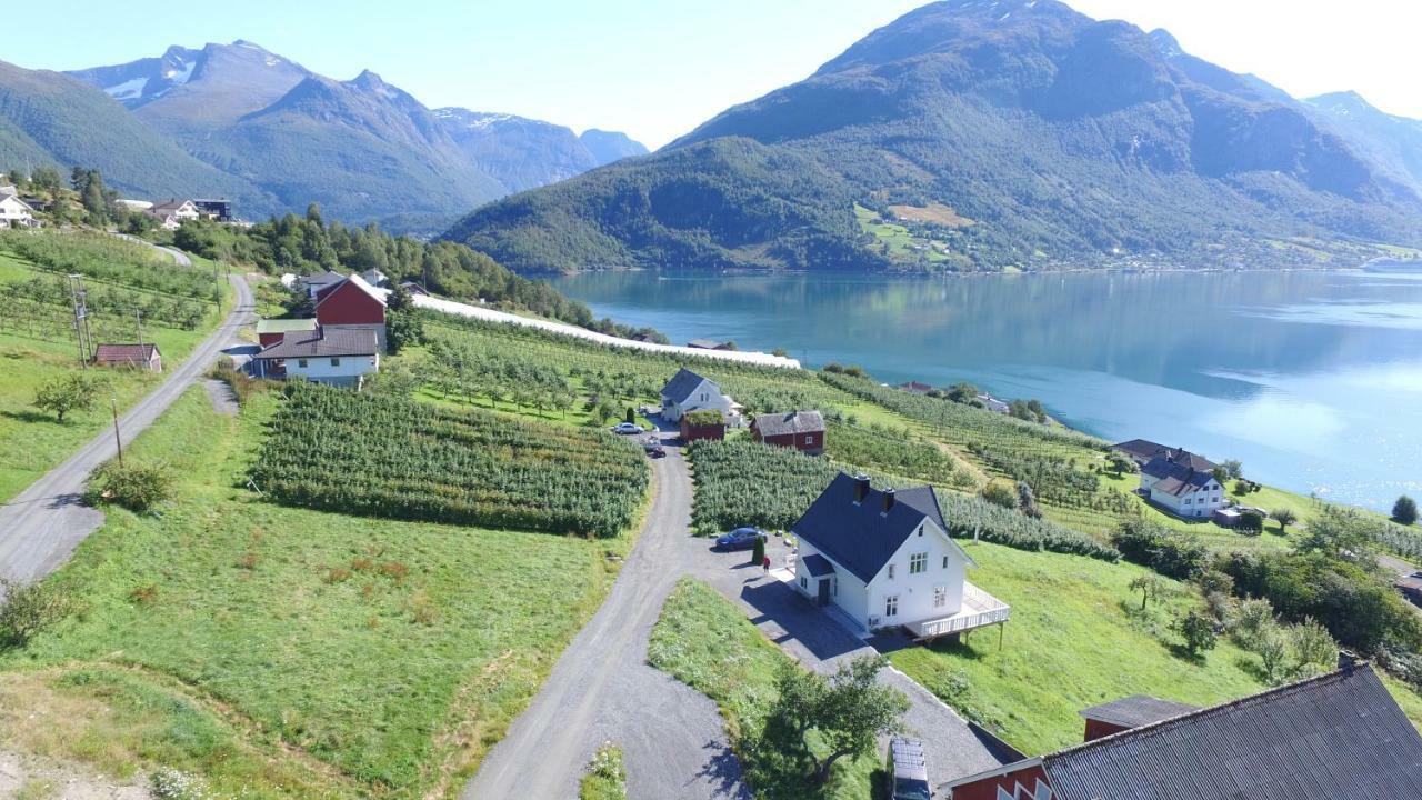 Gamlehuset Rake Villa Stryn Eksteriør bilde